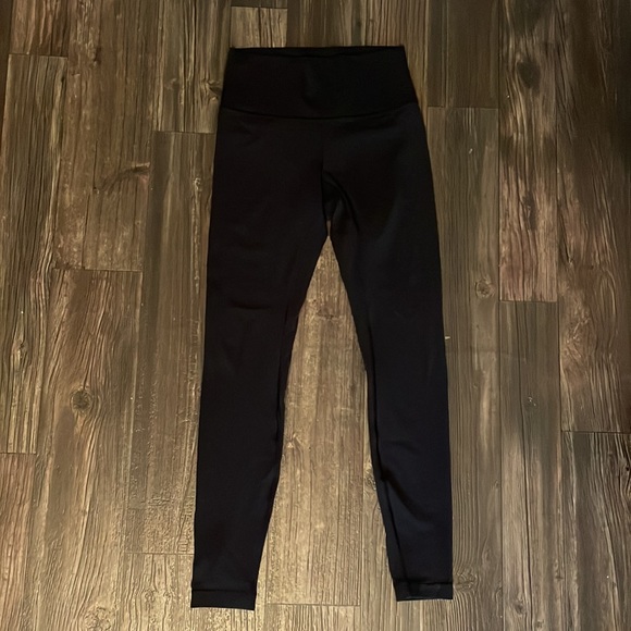 Lululemon Athletica Wunder Under - Picture 2 of 5